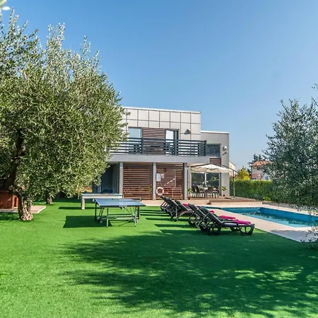 Tammy By 别墅 沃德年